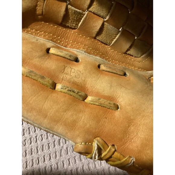 Louisville Slugger Leather 13.5" Softball Baseball Glove Right Hand Throw LPS8 - Picture 15 of 16